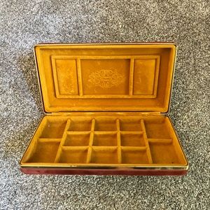 Velvet jewelry box with organizer